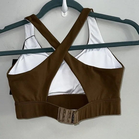 NVGTN sports Bra - Picture 4 of 6